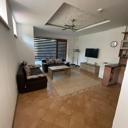 Apartment Prie Baseino Kretingos G 40 *