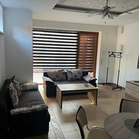 Daire Prie Baseino Kretingos G 40